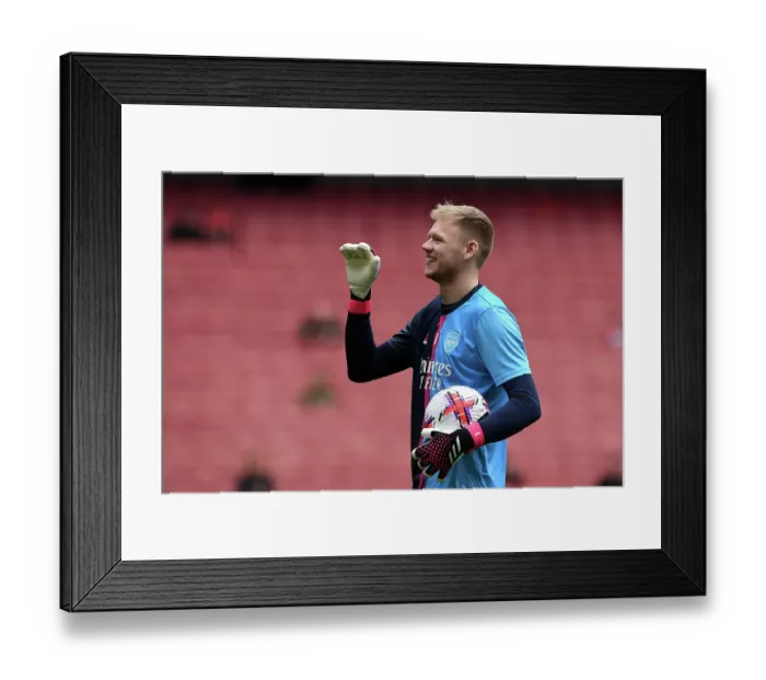 Framed Print : Arsenal vs Leeds United: Aaron Ramsdale's Pre-Match Routine, Emirates Stadium, April 2023