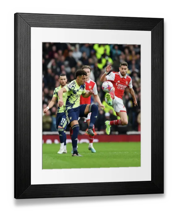 Framed Print : Arsenal vs Leeds United: Jorginho's Battle for Possession in the Premier League Framed Print : Arsenal vs Leeds United: Jorginho's Battle for Possession in the Premier League