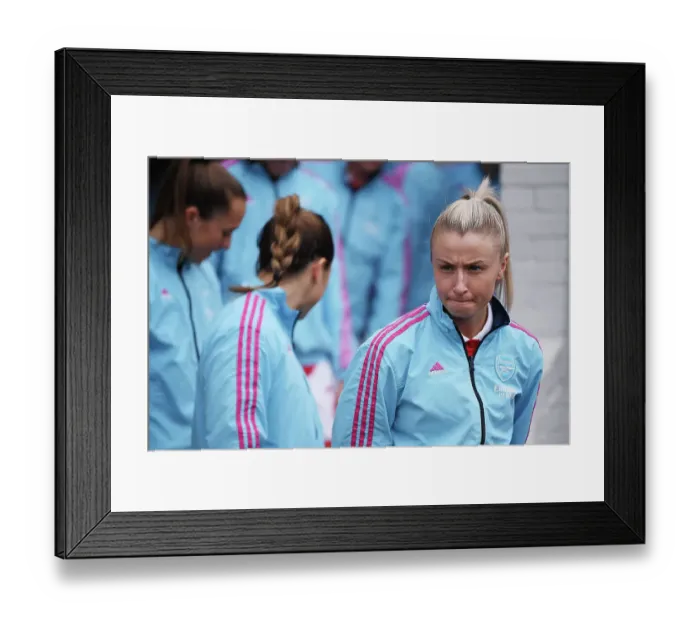Framed Print : Arsenal's Leah Williamson: Focused Anticipation Before Arsenal Women vs Manchester City