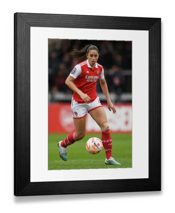 Framed Print : Arsenal's Rafaelle Souza Scores Past Manchester City Defenders in FA WSL Thriller