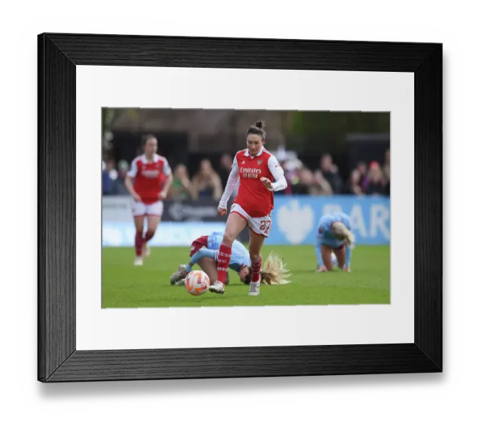 Framed Print : Arsenal Women vs Manchester City: FA Women's Super League Showdown (2022-23) - Title