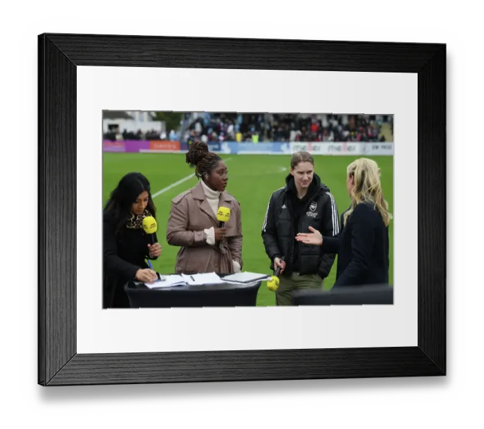 Framed Print : Arsenal Women's Viviane Miedema Passionately Discusses Team Performance at Half-Time vs Manchester City Framed Print : Arsenal Women's Viviane Miedema Passionately Discusses Team Performance at Half-Time vs Manchester City
