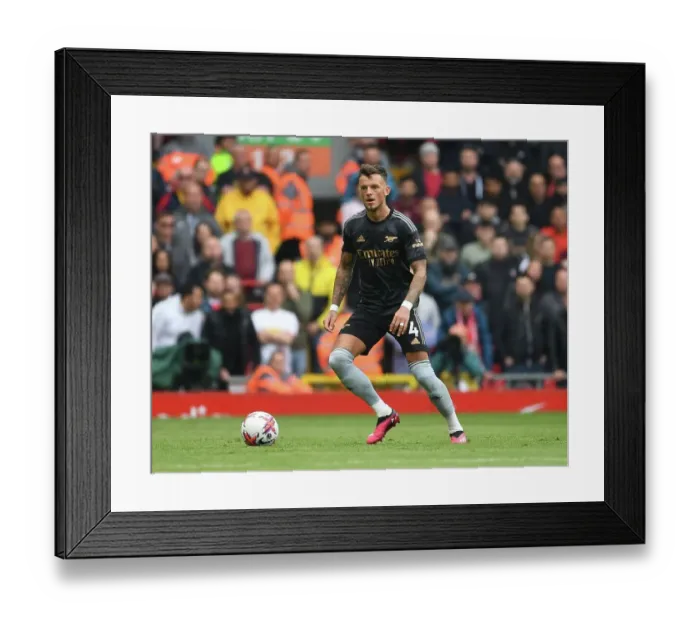 Framed Print : Arsenal's Ben White Faces Off Against Liverpool in Premier League Showdown (2022-23) Framed Print : Arsenal's Ben White Faces Off Against Liverpool in Premier League Showdown (2022-23)