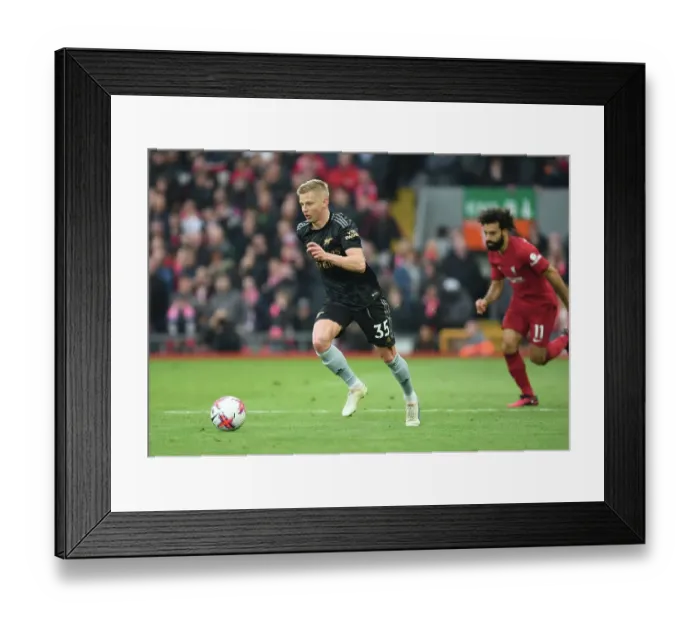 Framed Print : Zinchenko's Triumph: Outsmarting Salah in the Intense Arsenal-Liverpool Clash (2022-23 Premier League) Framed Print : Zinchenko's Triumph: Outsmarting Salah in the Intense Arsenal-Liverpool Clash (2022-23 Premier League)