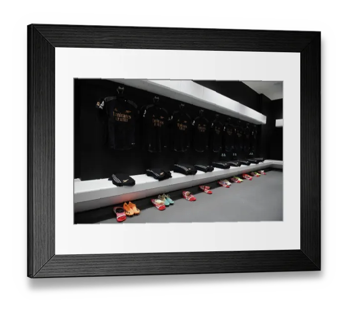 Framed Print : Arsenal Dressing Room: Pre-Match Preparation against West Ham United (Premier League 2022-23) Framed Print : Arsenal Dressing Room: Pre-Match Preparation against West Ham United (Premier League 2022-23)