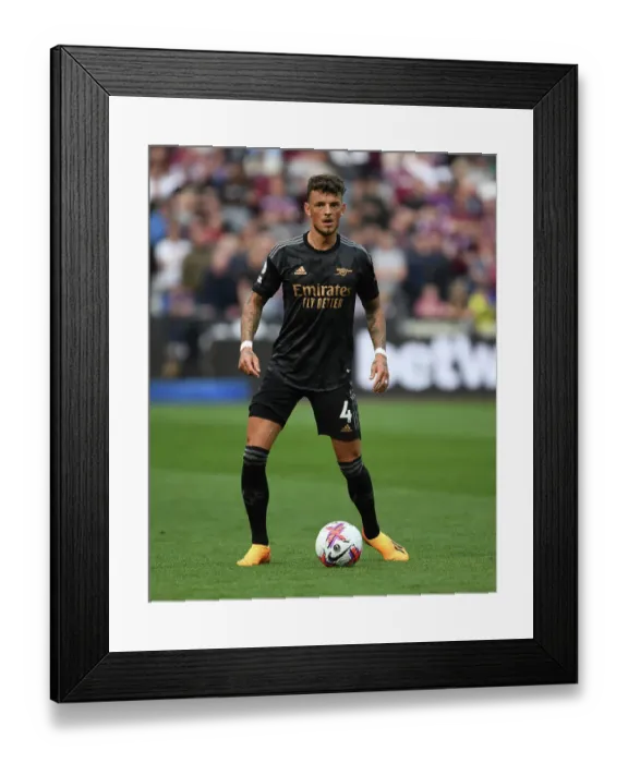 Framed Print : Ben White's Defiant Performance: Arsenal Hold Off West Ham in Intense Premier League Battle (2022-23) Framed Print : Ben White's Defiant Performance: Arsenal Hold Off West Ham in Intense Premier League Battle (2022-23)