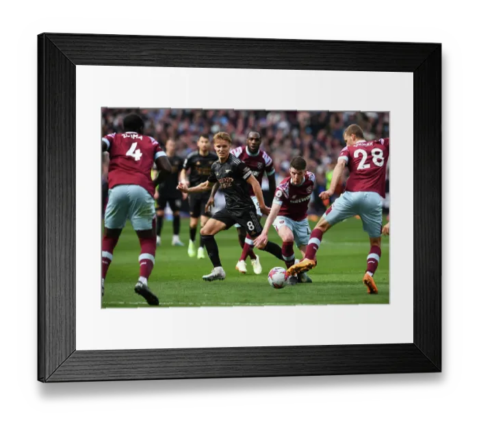 Framed Print : Martin Odegaard in Action: Arsenal vs. West Ham United, Premier League 2022-23