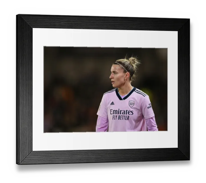 Framed Print : Steph Catley in Action: Arsenal vs. Manchester United - FA Women's Super League