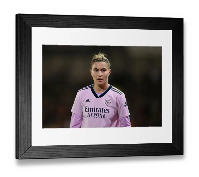 Framed Print : Steph Catley's Showdown: Manchester United vs. Arsenal - FA Women's Super League Clash