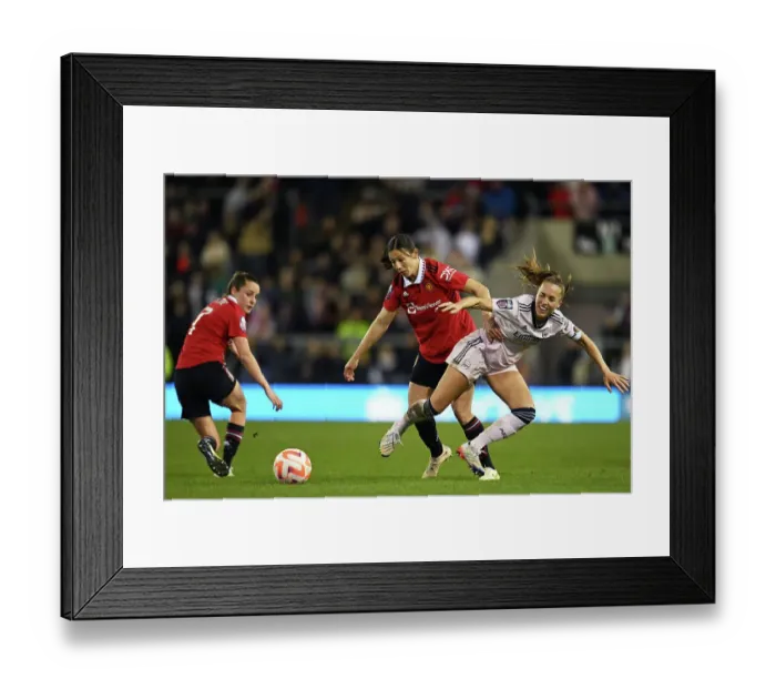 Framed Print : Arsenal's Lia Walti in Action against Manchester United in FA Women's Super League Clash Framed Print : Arsenal's Lia Walti in Action against Manchester United in FA Women's Super League Clash