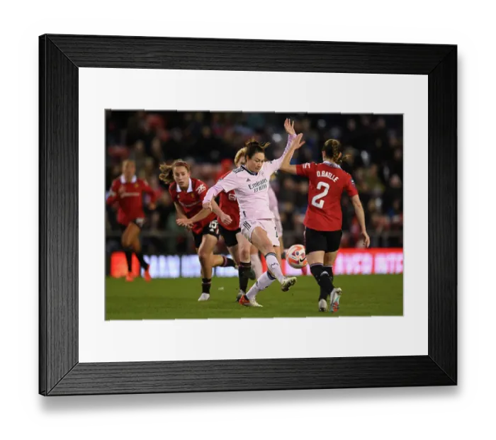 Framed Print : Arsenal's Jodie Taylor Faces Off Against Manchester United in FA Women's Super League Showdown: A Clash of Titans
