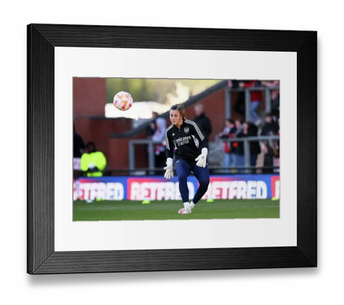 Framed Print : Arsenal's Sabrina D'Angelo Gears Up for Showdown against Manchester United in FA WSL