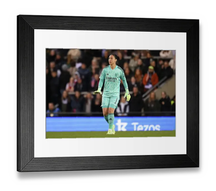 Framed Print : Arsenal's Manuela Zinberger in Action: FA Women's Super League Clash Against Manchester United Framed Print : Arsenal's Manuela Zinberger in Action: FA Women's Super League Clash Against Manchester United