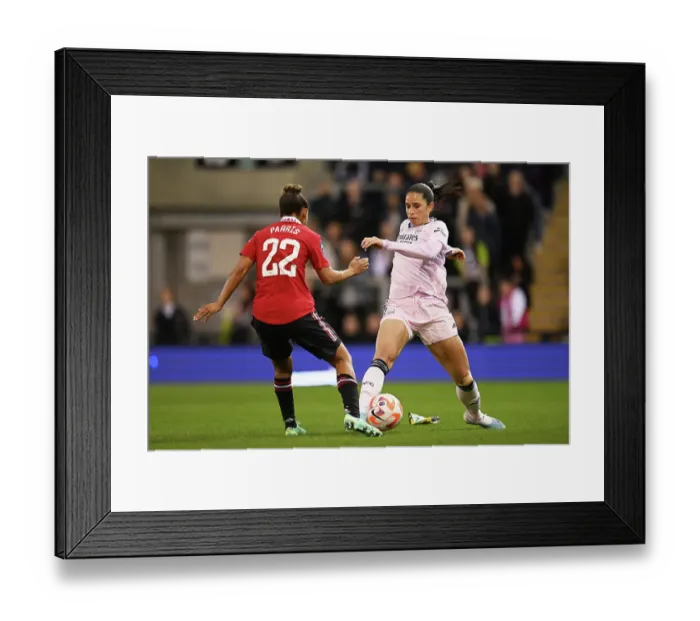 Framed Print : Arsenal's Rafaelle Souza Fends Off Manchester United's Nikita Parris in FA Women's Super League Clash Framed Print : Arsenal's Rafaelle Souza Fends Off Manchester United's Nikita Parris in FA Women's Super League Clash