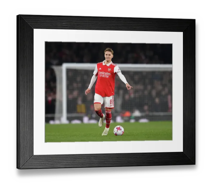 Framed Print : Martin Odegaard in Action: Arsenal vs Southampton, Premier League 2022-23