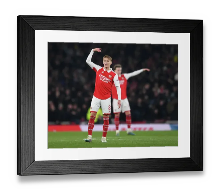 Framed Print : Martin Odegaard Shines: Arsenal's Dominant Display Against Southampton