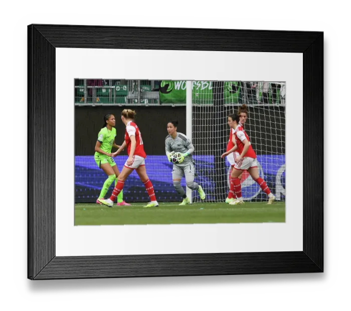 Framed Print : Arsenal vs. VfL Wolfsburg: A UEFA Women's Champions League Semi-Final Battle
