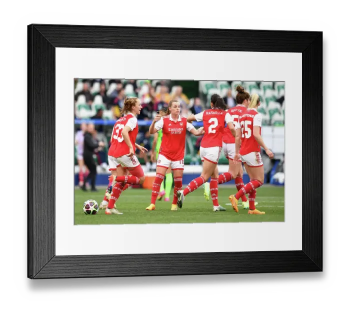 Framed Print : Arsenal Women's Champions League Semi-Final: Rafaelle's Dramatic Goal vs. VfL Wolfsburg (2022-23)