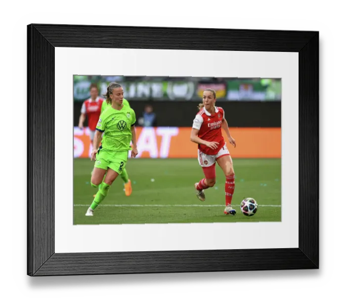 Framed Print : Arsenal Women Challenge VfL Wolfsburg in UEFA Champions League Semi-Final First Leg