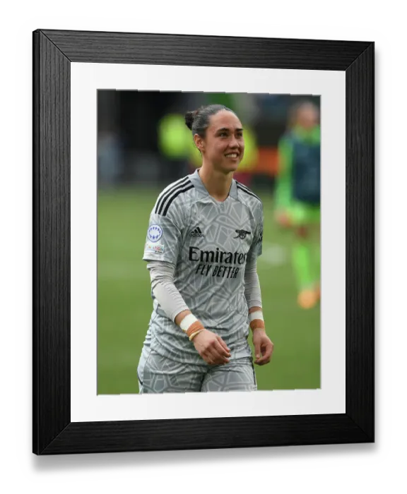 Framed Print : Arsenal's Manuela Zinsberger in Action at VfL Wolfsburg Semifinal 1st Leg - UEFA Women's Champions League Framed Print : Arsenal's Manuela Zinsberger in Action at VfL Wolfsburg Semifinal 1st Leg - UEFA Women's Champions League