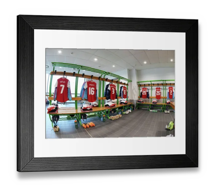 Framed Print : Arsenal Women's Squad Prepares for UEFA Champions League Semi-Final Clash Against VfL Wolfsburg