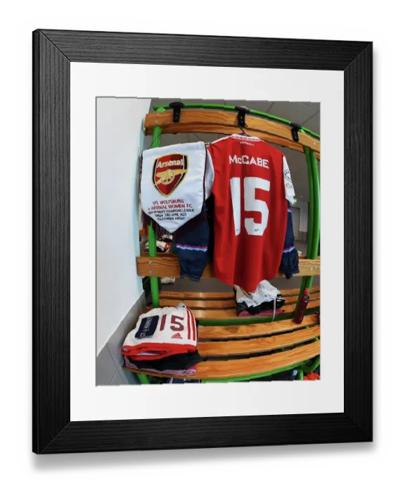 Framed Print : Arsenal Women's Semi-Final Showdown: Katie McCabe's Determination in VfL Wolfsburg Clash (April 2023) Framed Print : Arsenal Women's Semi-Final Showdown: Katie McCabe's Determination in VfL Wolfsburg Clash (April 2023)