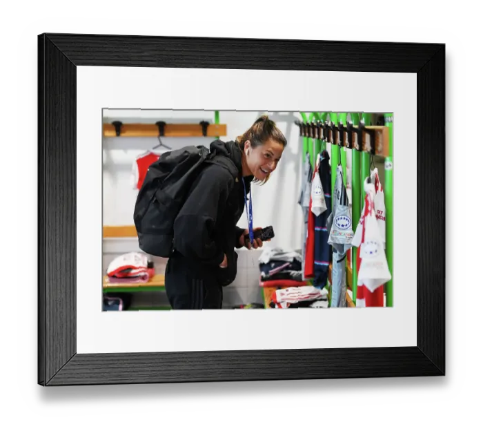 Framed Print : Arsenal Women's Team: Jodie Taylor Smiles in Arsenal Dressing Room Before Semi-Final Clash with VfL Wolfsburg, UEFA Women's Champions League 2022-23 Framed Print : Arsenal Women's Team: Jodie Taylor Smiles in Arsenal Dressing Room Before Semi-Final Clash with VfL Wolfsburg, UEFA Women's Champions League 2022-23