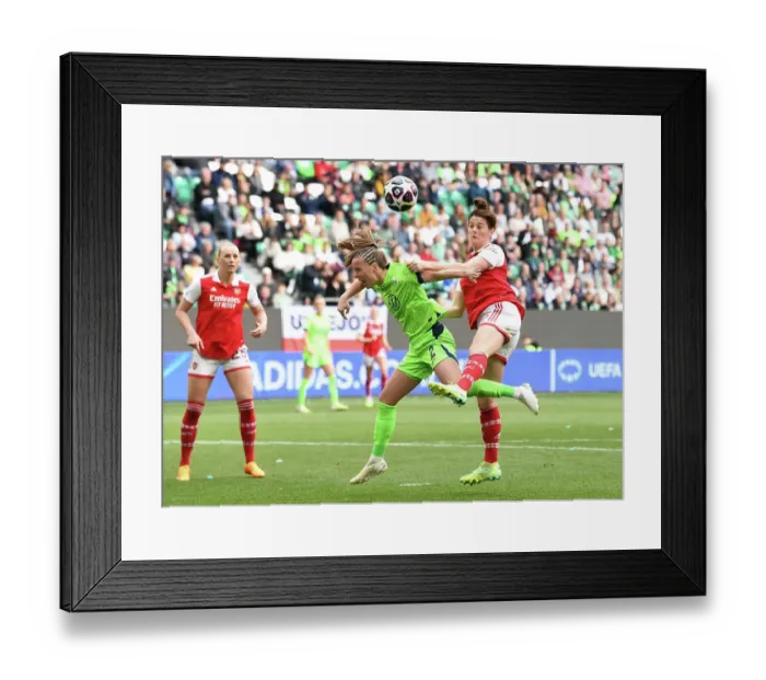 Framed Print : Arsenal vs. VfL Wolfsburg: A UEFA Women's Champions League Semi-Final Showdown