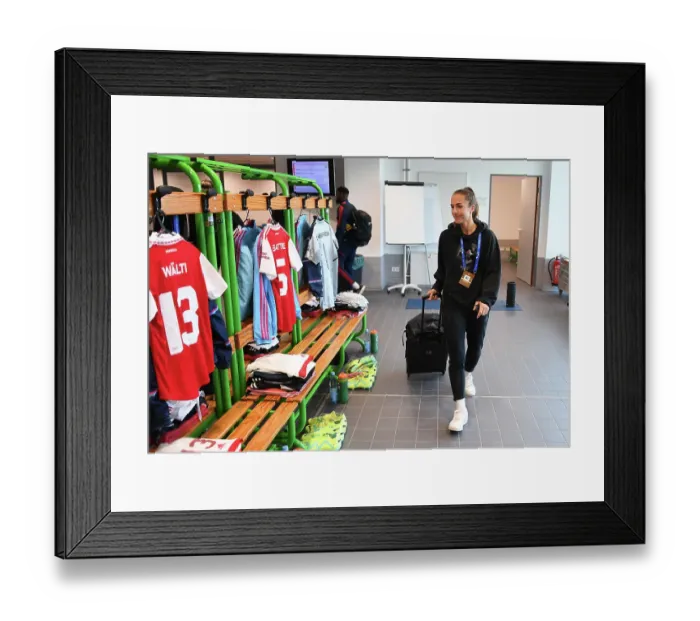 Framed Print : Arsenal Women's Squad Prepares for UEFA Champions League Semi-Final Showdown against VfL Wolfsburg Framed Print : Arsenal Women's Squad Prepares for UEFA Champions League Semi-Final Showdown against VfL Wolfsburg
