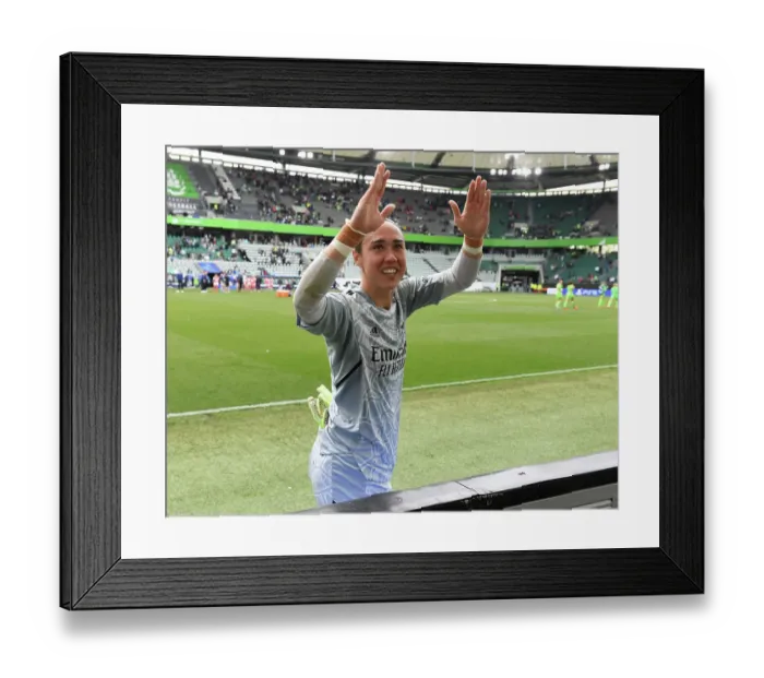 Framed Print : Arsenal's Manuela Zinsberger in Action during the UEFA Women's Champions League Semifinal 1st Leg against VfL Wolfsburg Framed Print : Arsenal's Manuela Zinsberger in Action during the UEFA Women's Champions League Semifinal 1st Leg against VfL Wolfsburg