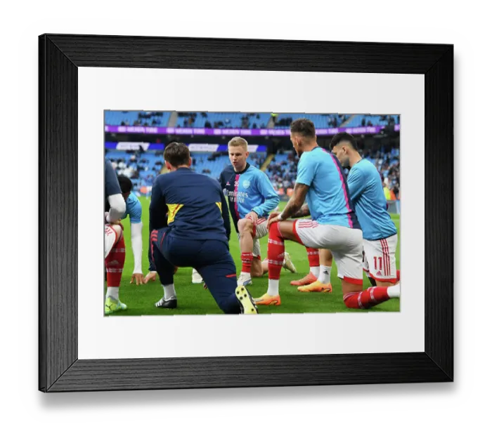 Framed Print : Manchester City v Arsenal FC - Premier League Framed Print : Manchester City v Arsenal FC - Premier League
