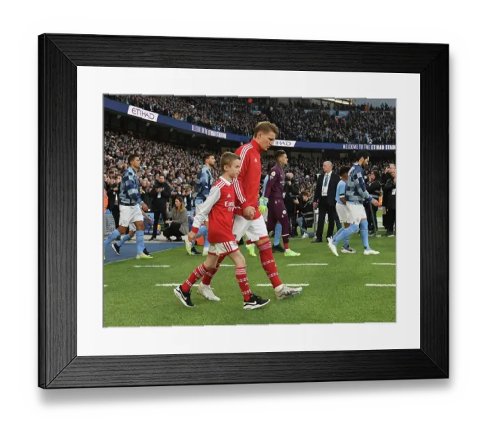 Framed Print : Arsenal's Martin Odegaard and Mascot Before Manchester City Clash - Premier League 2022-23 Framed Print : Arsenal's Martin Odegaard and Mascot Before Manchester City Clash - Premier League 2022-23