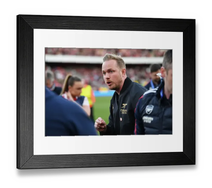 Framed Print : Arsenal Women's Coach Jonas Eidevall Rallies Team Before Extra-Time in UEFA Champions League Semifinal Framed Print : Arsenal Women's Coach Jonas Eidevall Rallies Team Before Extra-Time in UEFA Champions League Semifinal