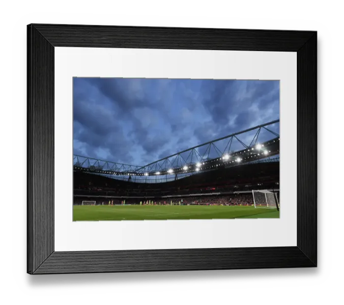 Framed Print : Arsenal Women vs. VfL Wolfsburg: UEFA Champions League Semifinal at Emirates Stadium (2022-23)