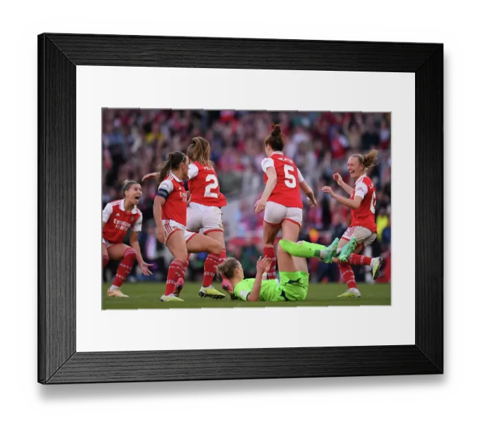 Framed Print : Arsenal Women's Champions League Semifinal: Beattie Scores Crucial Second Goal vs. VfL Wolfsburg