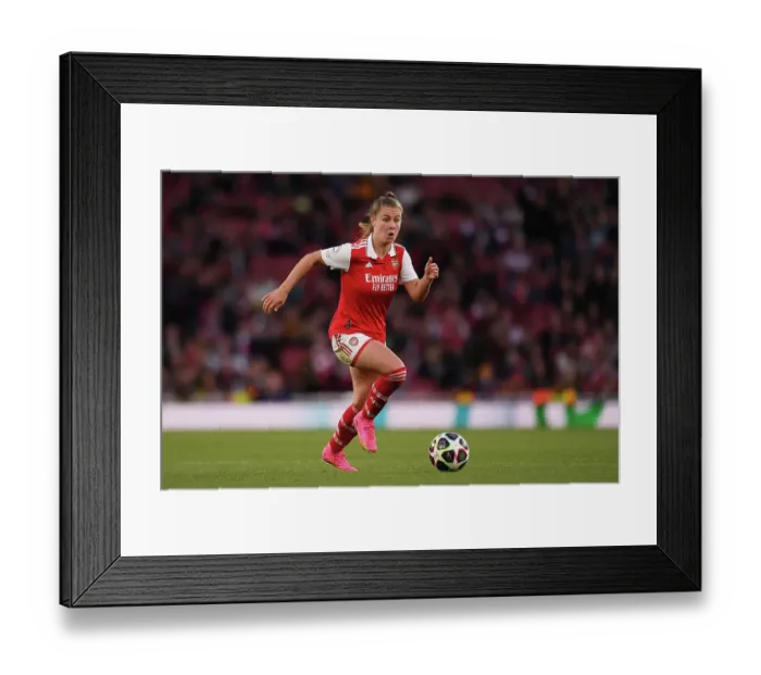 Framed Print : Arsenal Women vs. VfL Wolfsburg: UEFA Women's Champions League Semifinal at Emirates Stadium (2022-23)