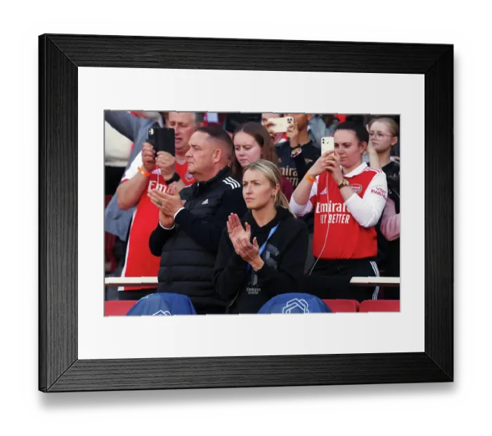 Framed Print : Arsenal's Leah Williamson: Unwavering Determination in UEFA Women's Champions League Semifinal vs. VfL Wolfsburg Framed Print : Arsenal's Leah Williamson: Unwavering Determination in UEFA Women's Champions League Semifinal vs. VfL Wolfsburg