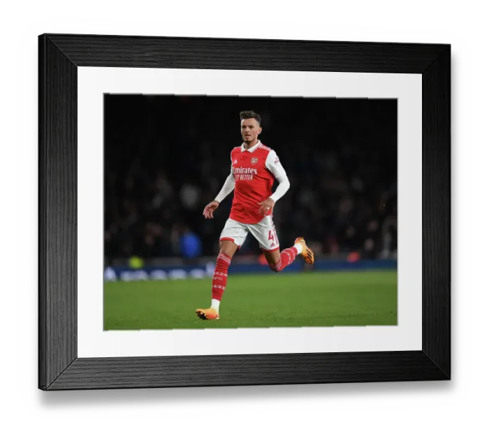 Framed Print : Arsenal vs. Chelsea: Premier League Clash at the Emirates (2022-23)