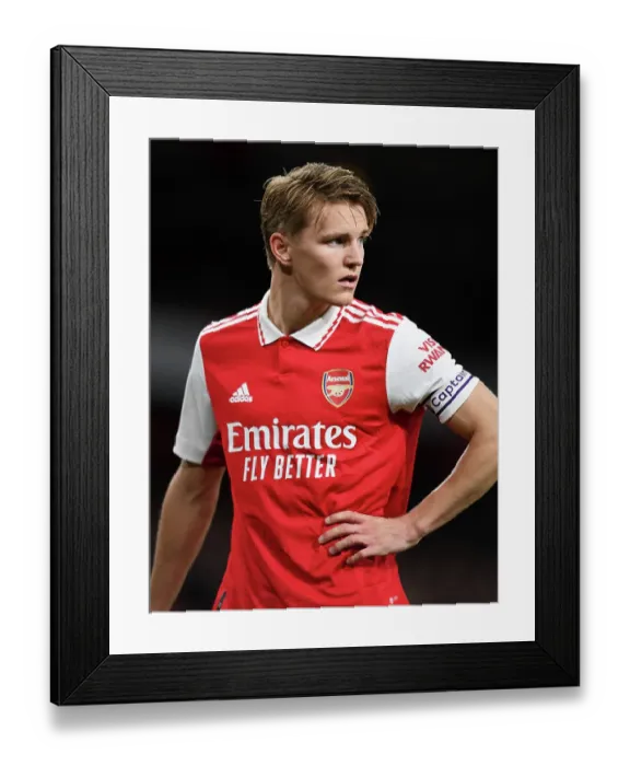 Framed Print : Martin Odegaard in Action: Arsenal vs. Chelsea, Premier League 2022-23 - Emirates Stadium