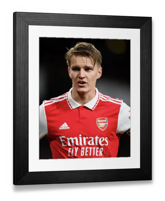 Framed Print : Arsenal vs. Chelsea: Martin Odegaard in Action - Premier League 2022-23