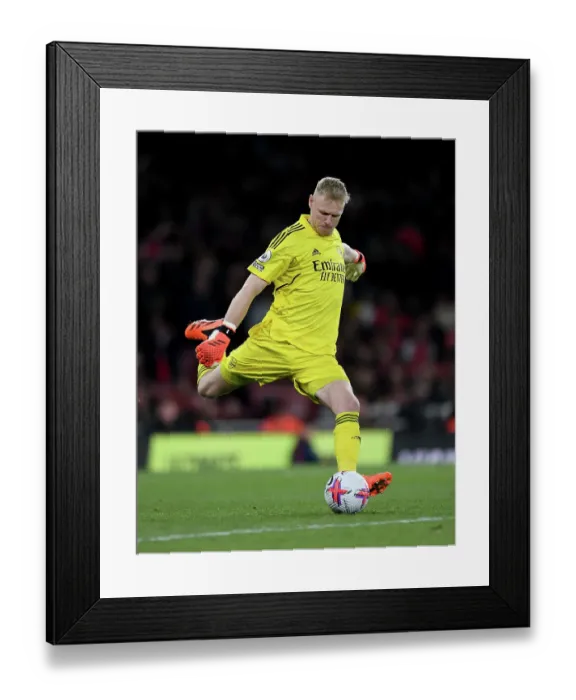 Framed Print : Arsenal vs. Chelsea: Ramsdale's Premier League Battle at Emirates Stadium, 2022-23 Framed Print : Arsenal vs. Chelsea: Ramsdale's Premier League Battle at Emirates Stadium, 2022-23