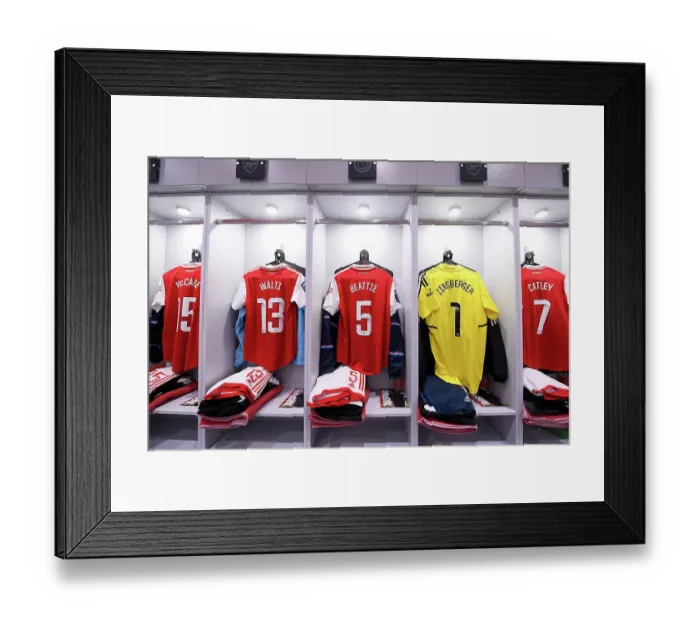 Framed Print : Arsenal Women's Team: Pre-Match Huddle Against Leicester City in FA WSL (2022-2023)