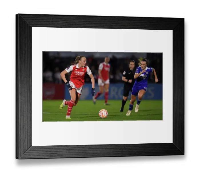 Framed Print : Arsenal vs Leicester City: Tense Battle in FA Women's Super League Framed Print : Arsenal vs Leicester City: Tense Battle in FA Women's Super League