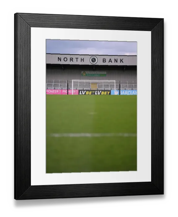 Framed Print : Pre-Match Scene at Meadow Park: Arsenal Women vs Leicester City Women, FA Women's Super League (2022-23)