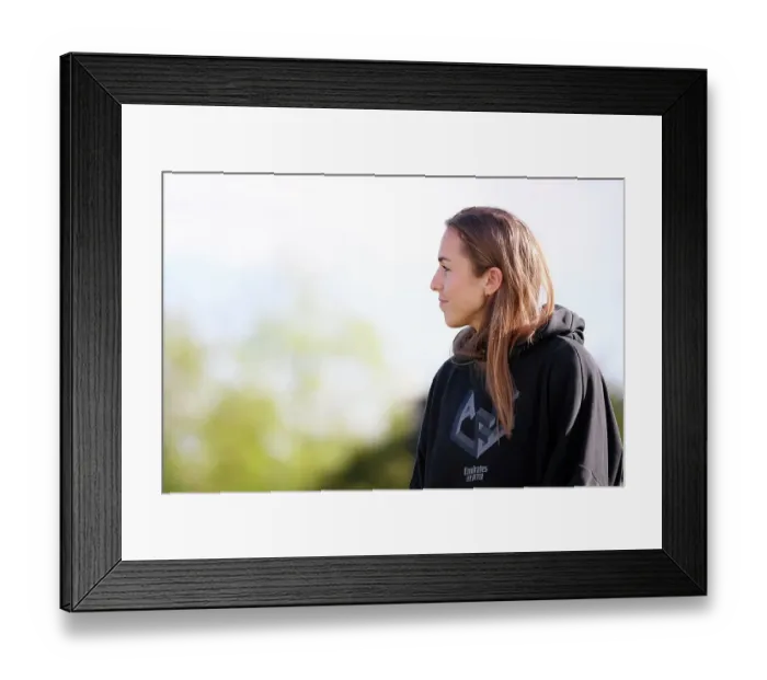 Framed Print : Arsenal Women's Pre-Match Pitch Inspection at Meadow Park Ahead of Arsenal vs Leicester City (2022-23)