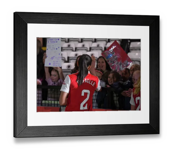 Framed Print : Arsenal Women Celebrate with Fans After Victory Over Leicester City in FA WSL