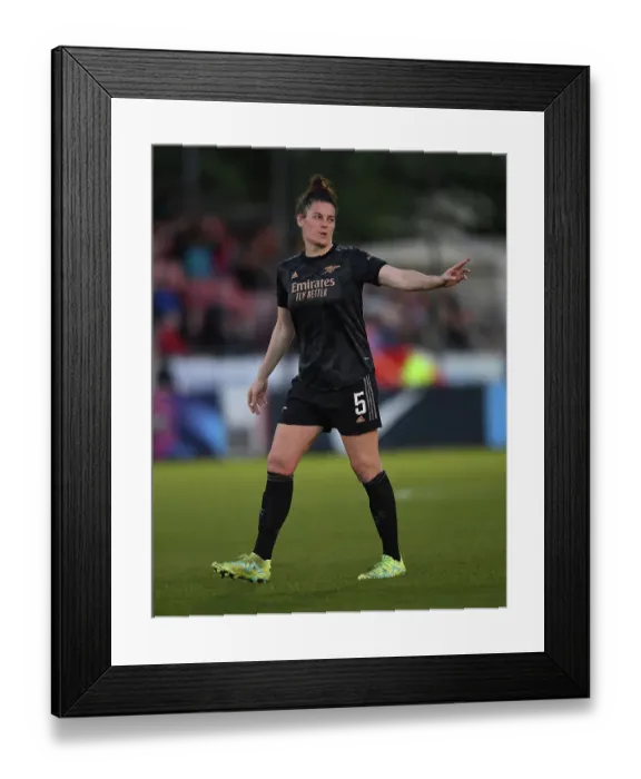 Framed Print : Arsenal's Jennifer Beattie in Action against Brighton & Hove Albion in FA Women's Super League (2022-23) Framed Print : Arsenal's Jennifer Beattie in Action against Brighton & Hove Albion in FA Women's Super League (2022-23)