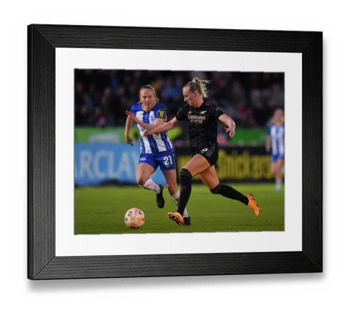 Framed Print : Intense Rivalry: Stina Blackstenius Faces Off Against Zoe Morse in FA Women's Super League Clash