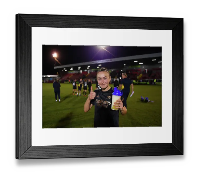 Framed Print : Arsenal's Caitlin Foord Poses after Brighton & Hove Albion Clash in FA Women's Super League Framed Print : Arsenal's Caitlin Foord Poses after Brighton & Hove Albion Clash in FA Women's Super League