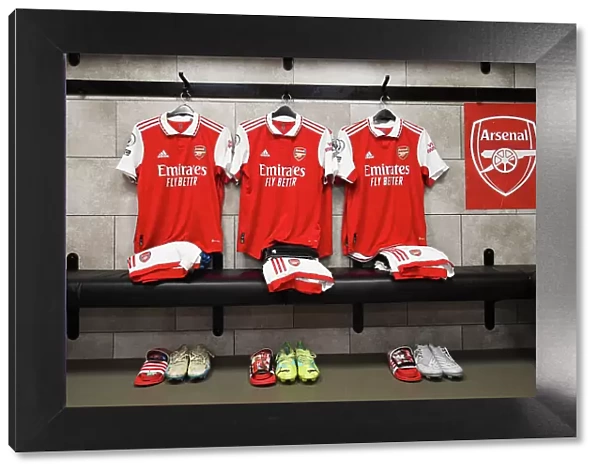 Arsenal FC: Pre-Match Focus at Newcastle United's St. James Park (2022-23)